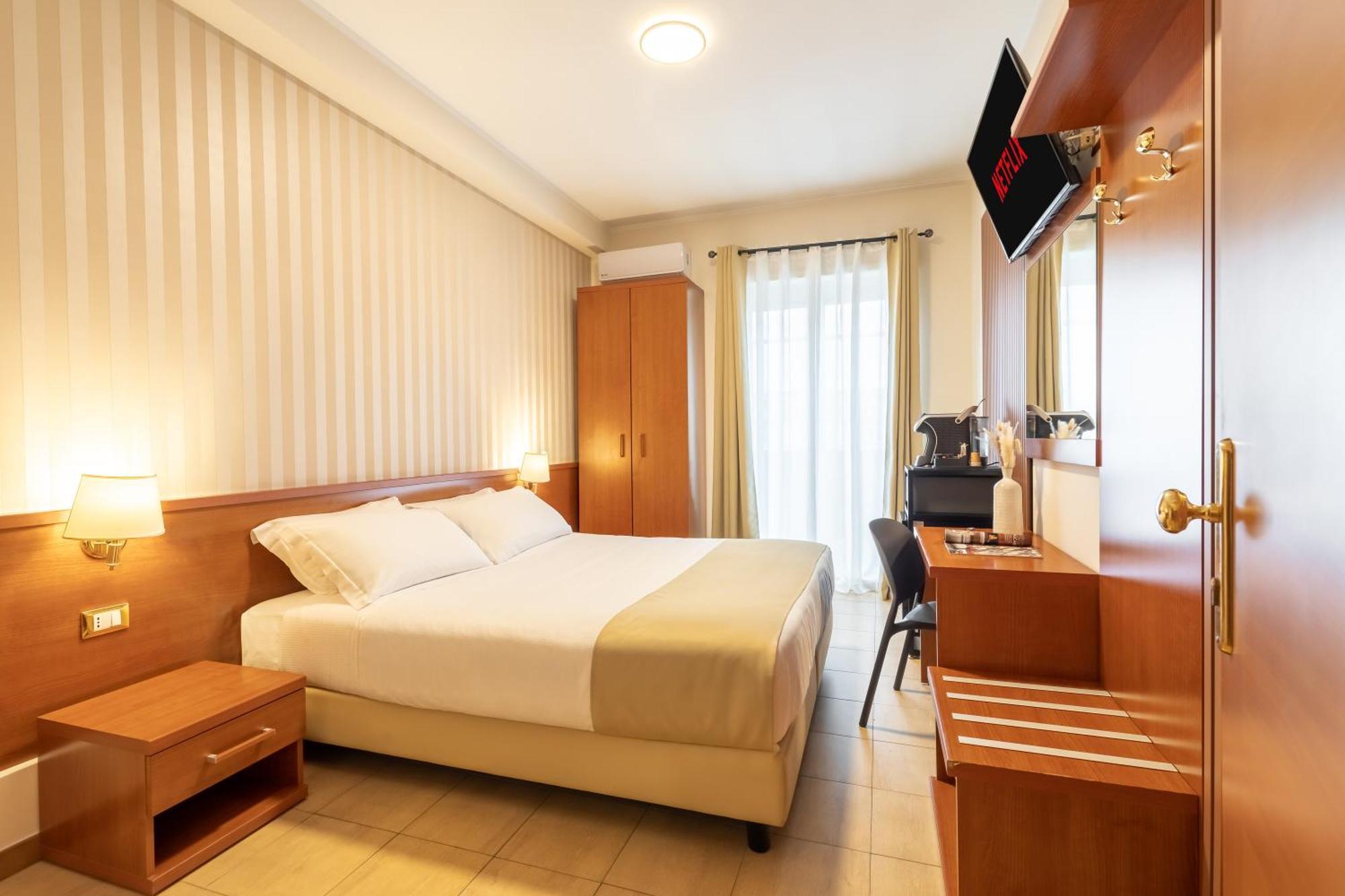 Albadomus Affittacamere O Guesthouse Roma Ngoại thất bức ảnh