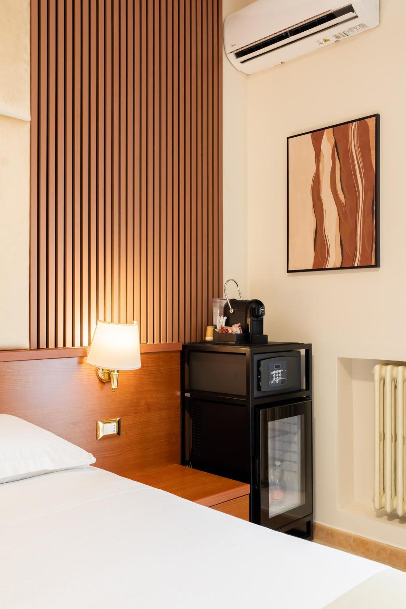 Albadomus Affittacamere O Guesthouse Roma Ngoại thất bức ảnh