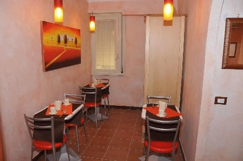 Albadomus Affittacamere O Guesthouse Roma Ngoại thất bức ảnh